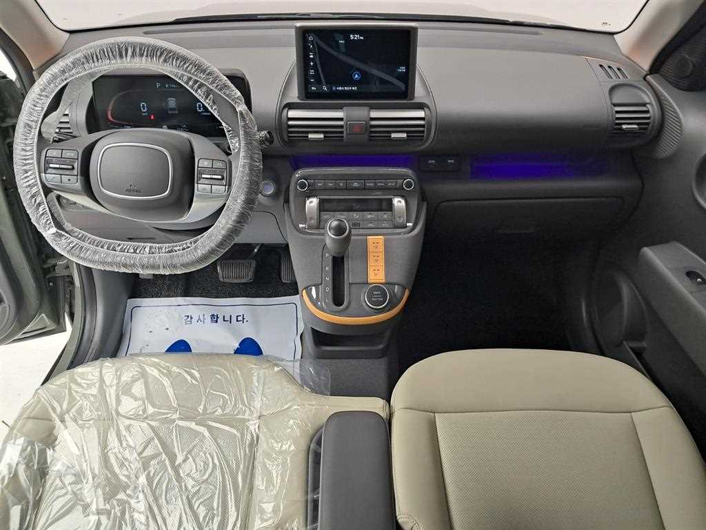 HYUNDAI Casper - Vista 6