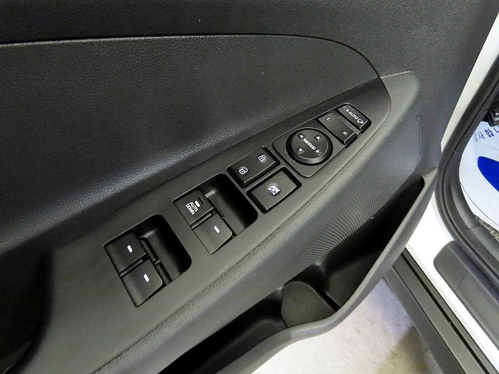 HYUNDAI Tucson 2020 Blanco - Importación desde Corea - HF Imports Iquique - Foto 13