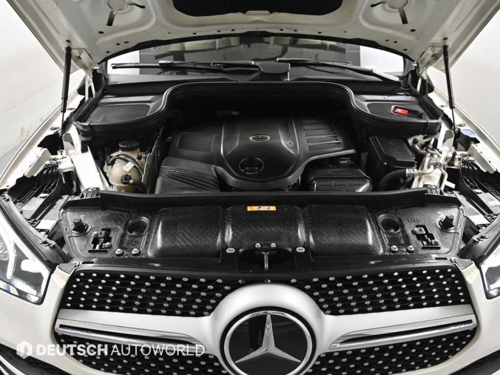 Mercedes Benz GLE Class - Vista 6