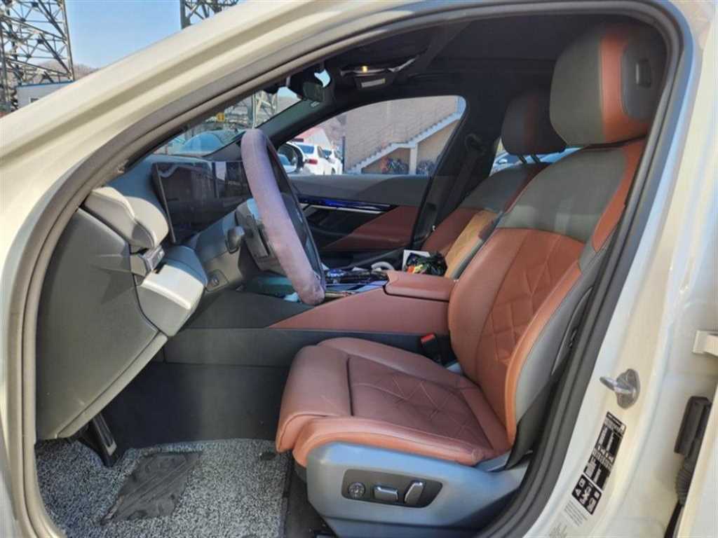 BMW 5 Series - Vista 6