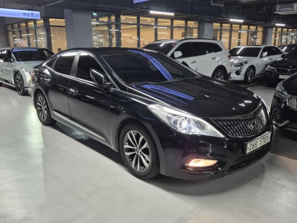 HYUNDAI Grandeur 2011 Negro - Importación desde Corea - HF Imports Iquique - Foto 1