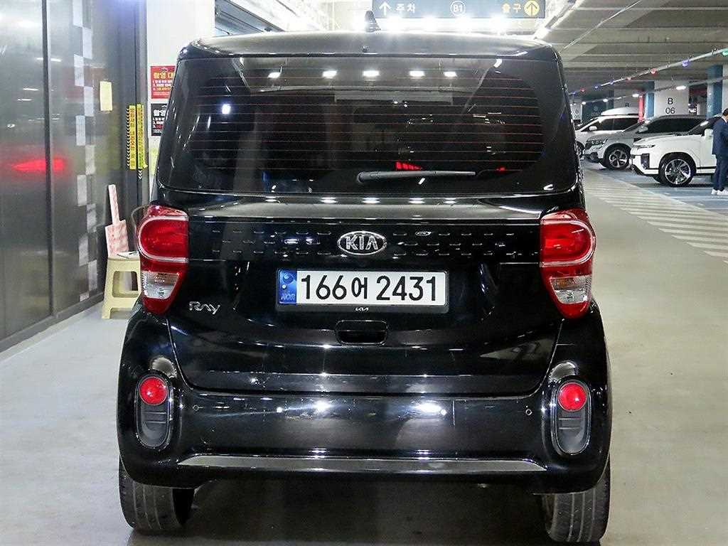 KIA Ray - Vista 5