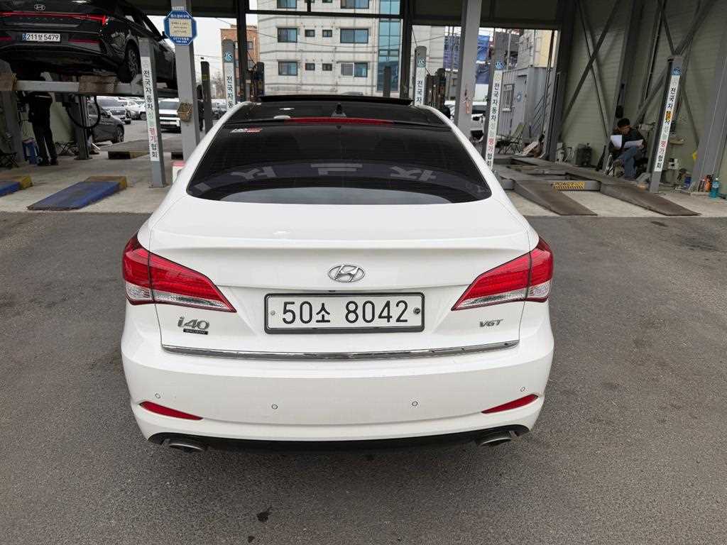 HYUNDAI i40 - Vista 4