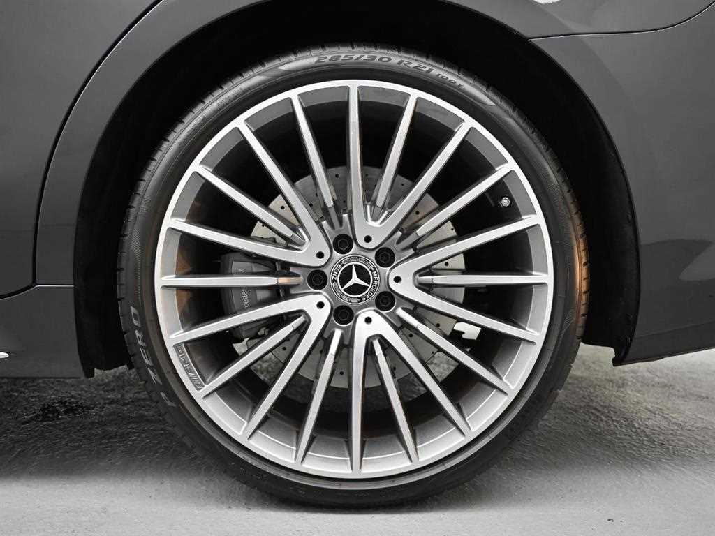 Mercedes Benz S Class - Vista 5