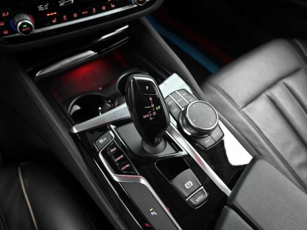 BMW 5 Series - Vista 9