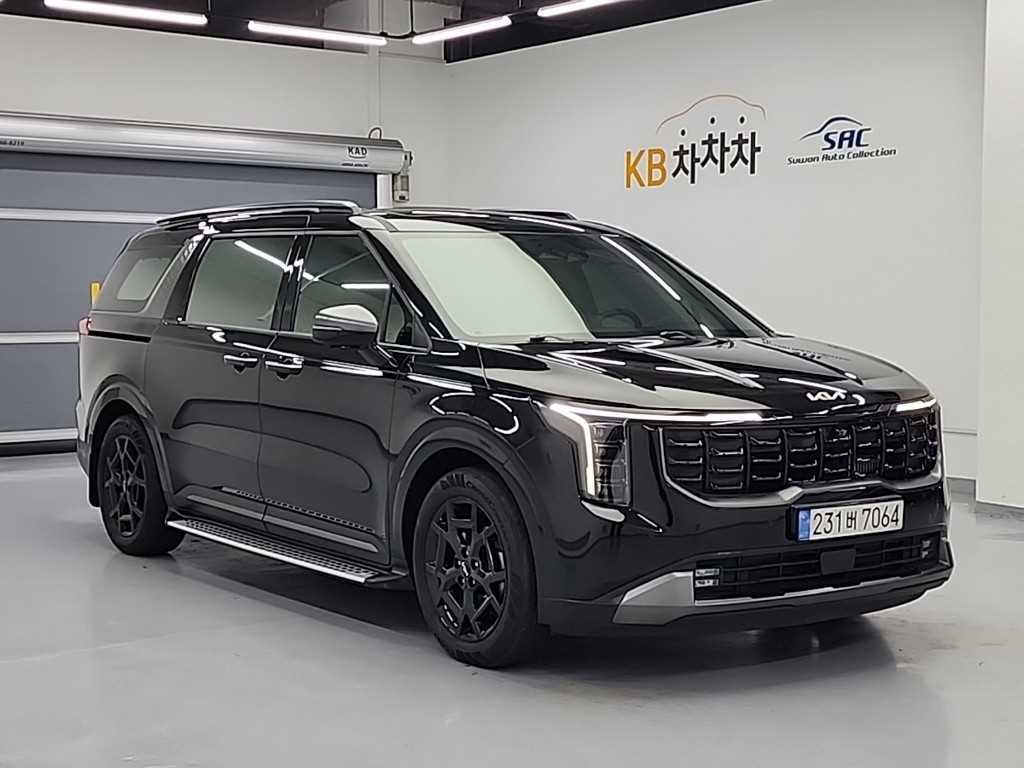 KIA Carnival - Vista 4