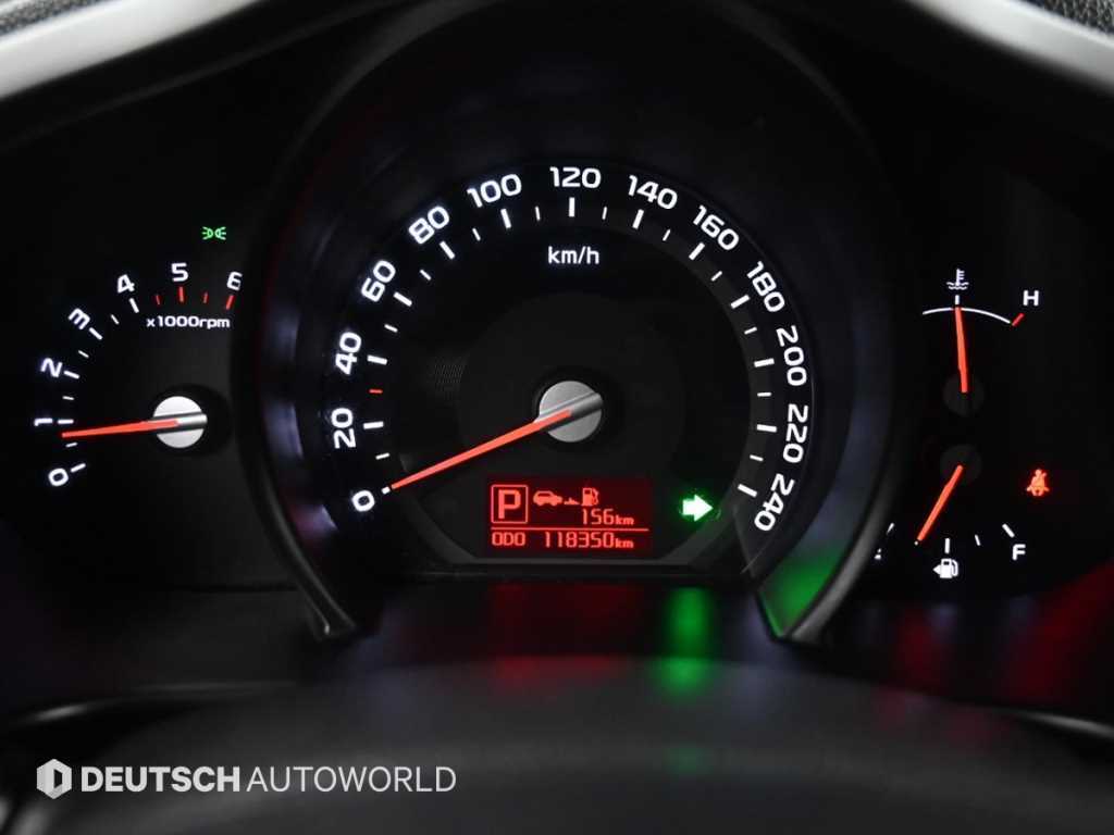 KIA Sportage - Vista 8