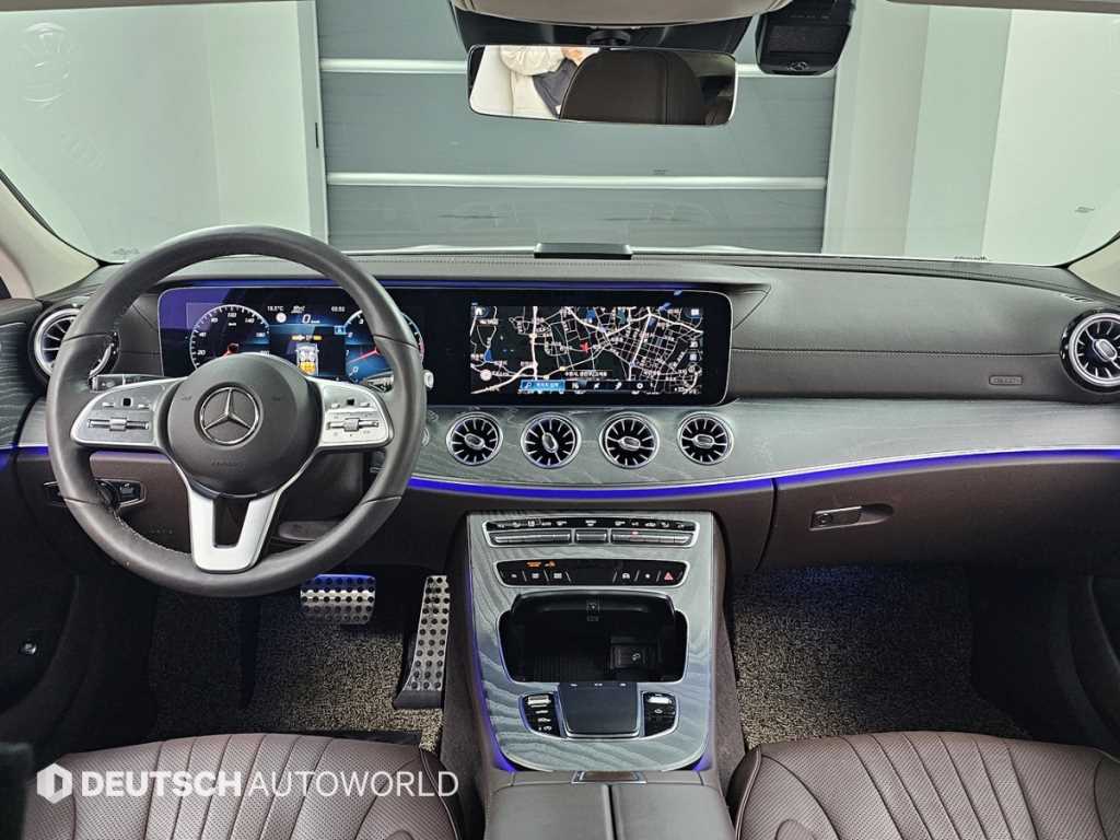 Mercedes Benz CLS Class - Vista 7