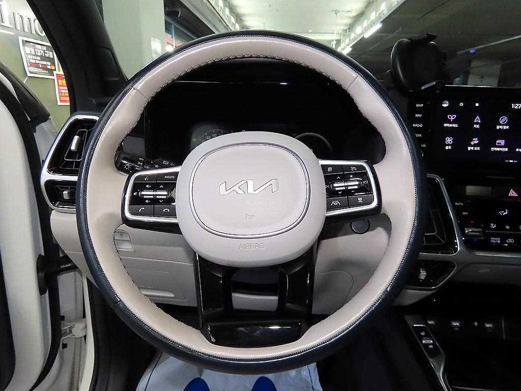 KIA Sorento - Vista 8