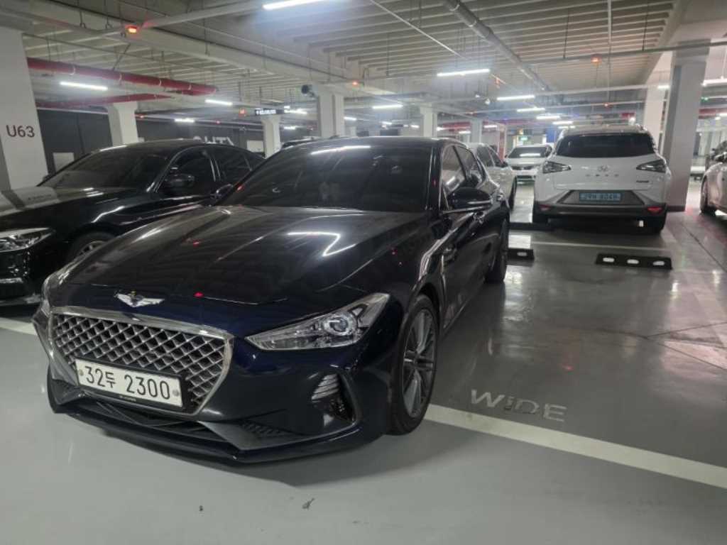 Genesis G70 - Vista 2