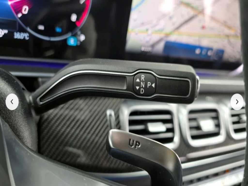 Mercedes Benz GLE Class - Vista 9