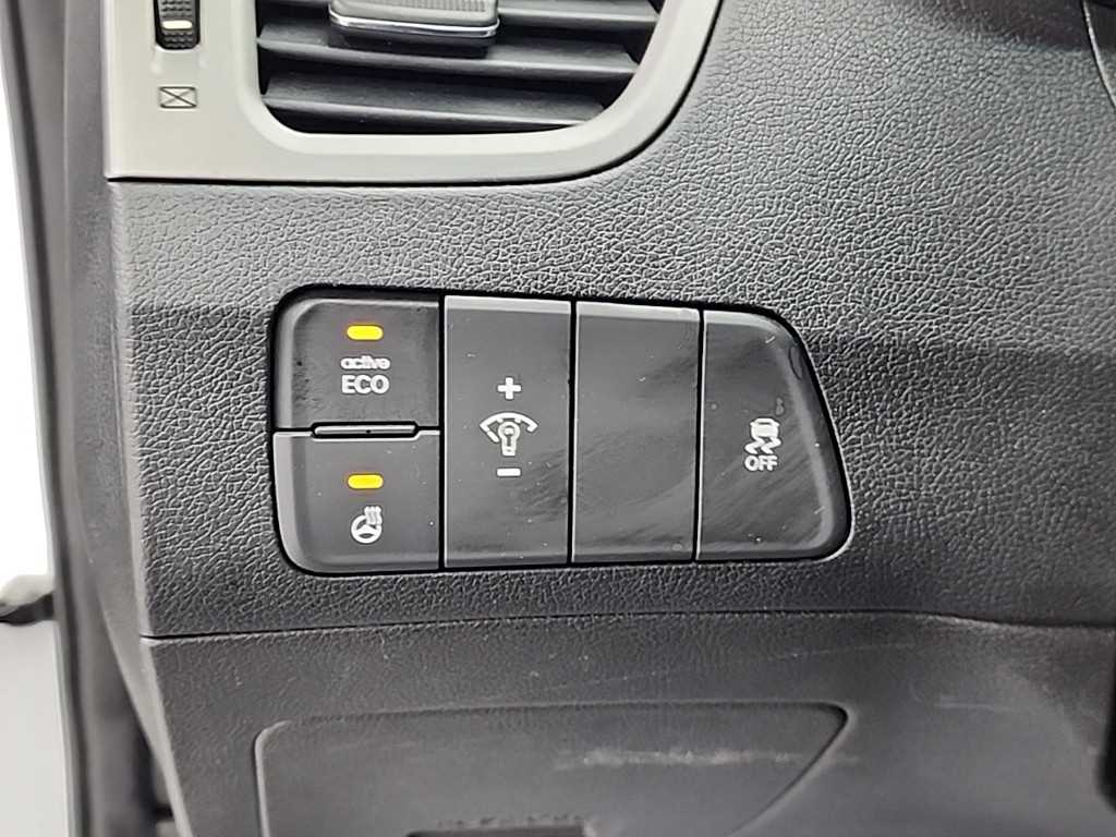 HYUNDAI Avante 2013 Blanco - Importación desde Corea - HF Imports Iquique - Foto 16