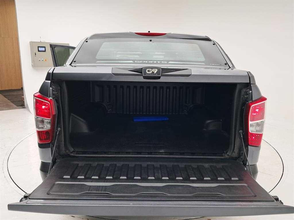 Ssangyong Rexton 2018 Gris - Importación desde Corea - HF Imports Iquique - Foto 18