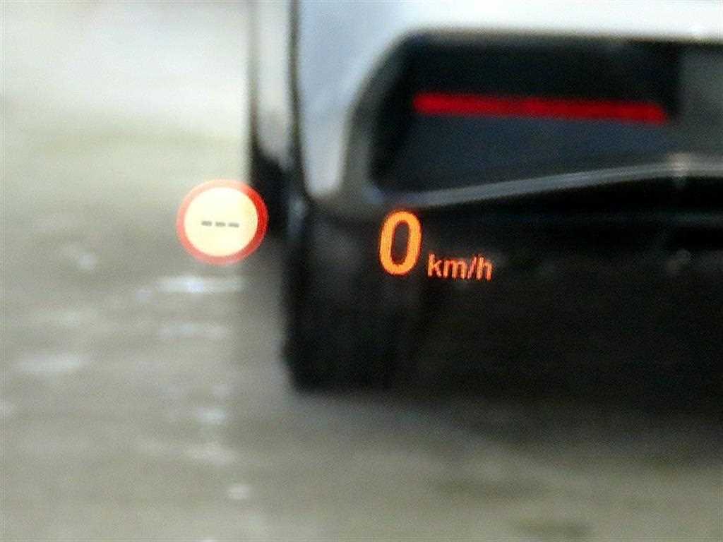 BMW 3 series 2018 Gris - Importación desde Corea - HF Imports Iquique - Foto 14