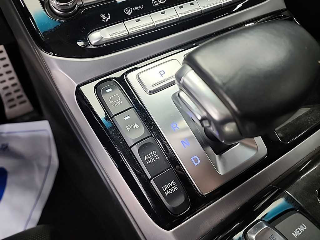 Genesis EQ900 - Vista 8