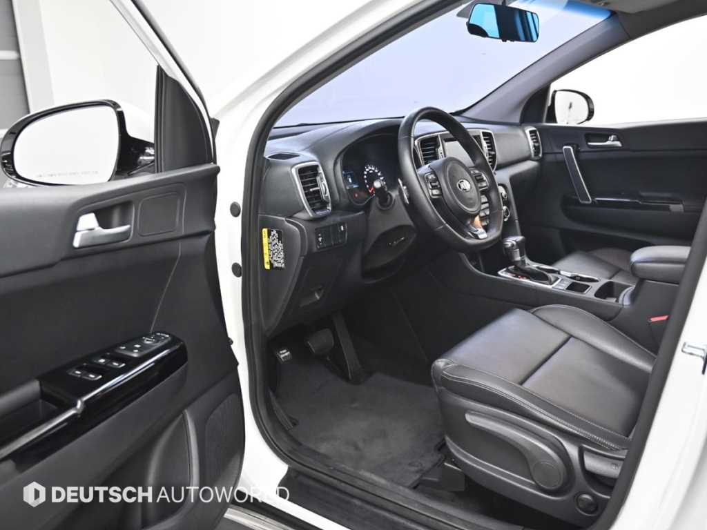 KIA Sportage - Vista 11