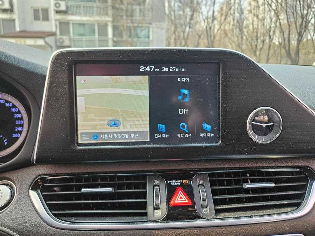 HYUNDAI Grandeur - Vista 11