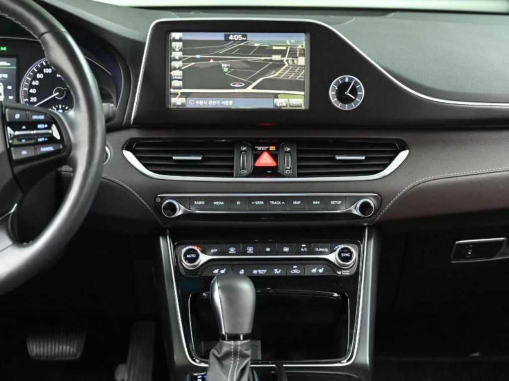 HYUNDAI Grandeur 2018 Gris - Importación desde Corea - HF Imports Iquique - Foto 14