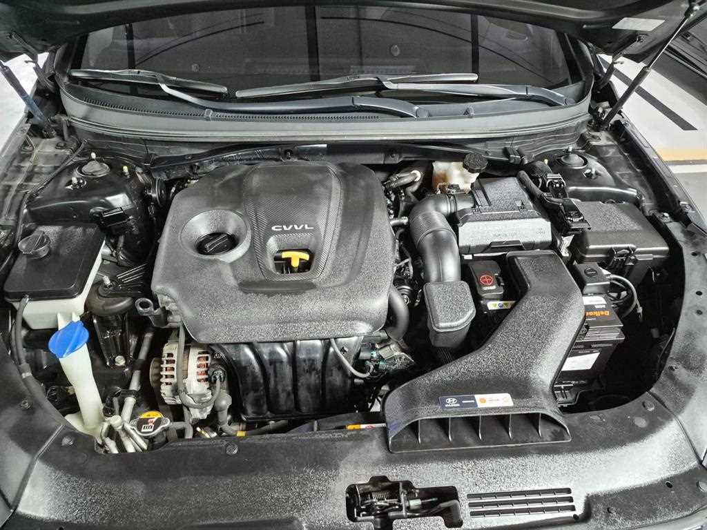 HYUNDAI Sonata - Vista 6