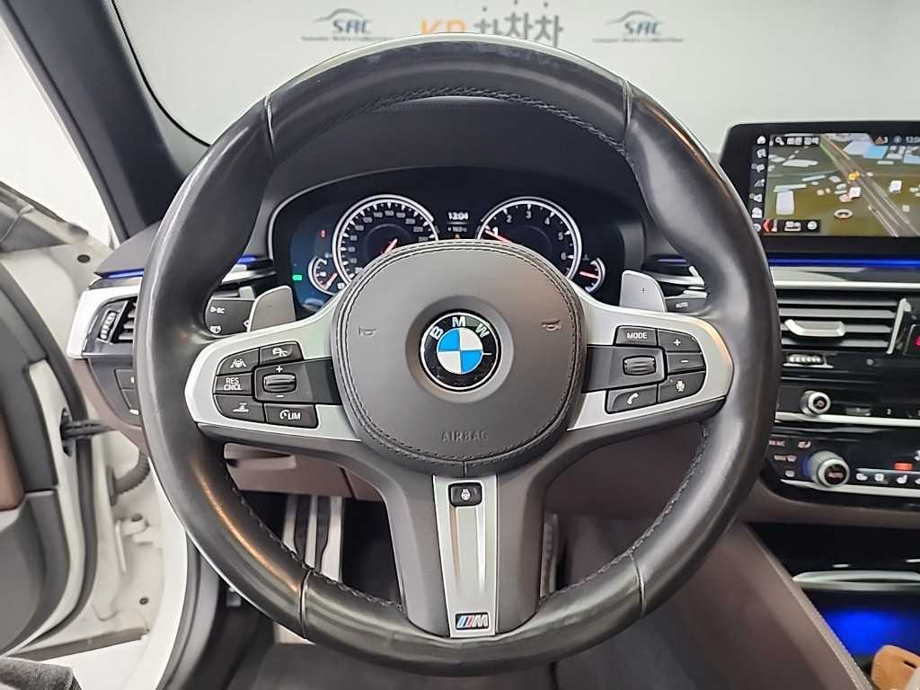 BMW 5 Series - Vista 9