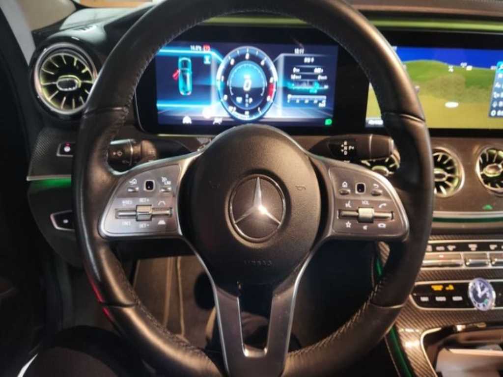 Mercedes Benz CLS Class - Vista 3