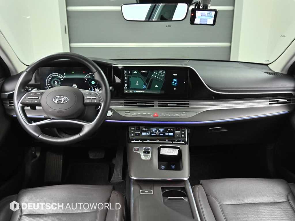 HYUNDAI Grandeur - Vista 7
