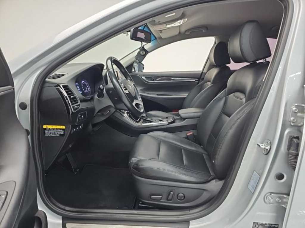 HYUNDAI Grandeur 2017 Plateado - Importación desde Corea - HF Imports Iquique - Foto 14