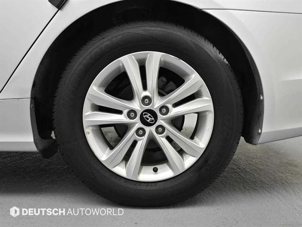 HYUNDAI Sonata - Vista 5