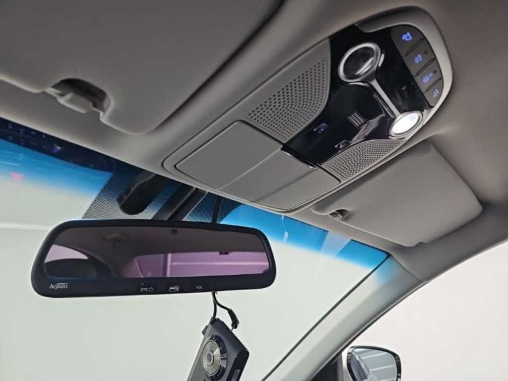 HYUNDAI Grandeur 2017 Plateado - Importación desde Corea - HF Imports Iquique - Foto 16