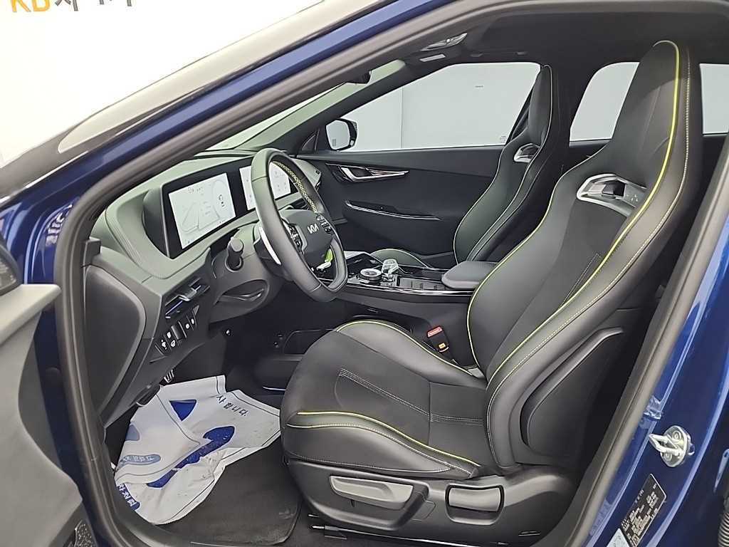 KIA EV6 - Vista 11