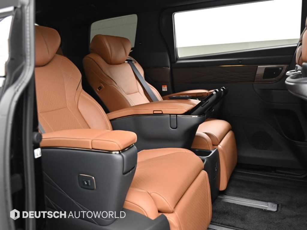 Toyota Alphard - Vista 12