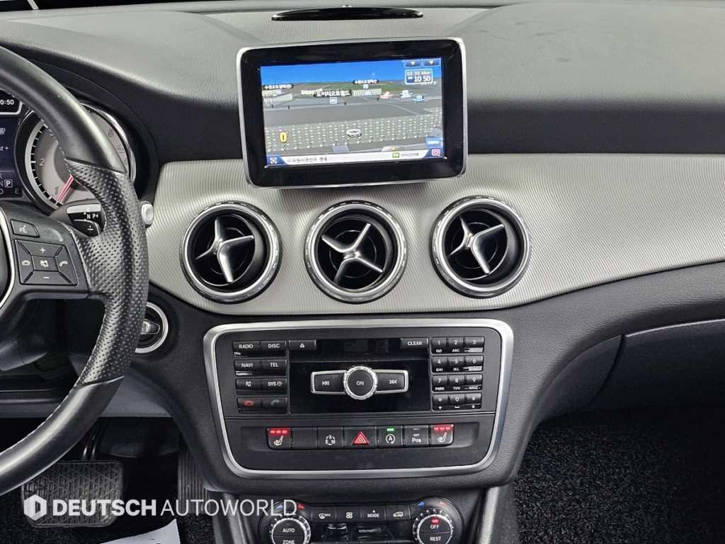 Mercedes Benz GLA Class 2015 Gris - Importación desde Corea - HF Imports Iquique - Foto 14