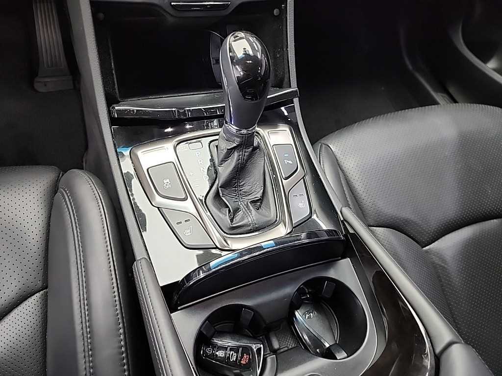 HYUNDAI Grandeur - Vista 8