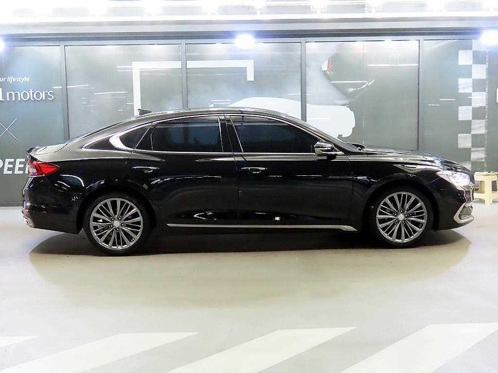 HYUNDAI Grandeur - Vista 3
