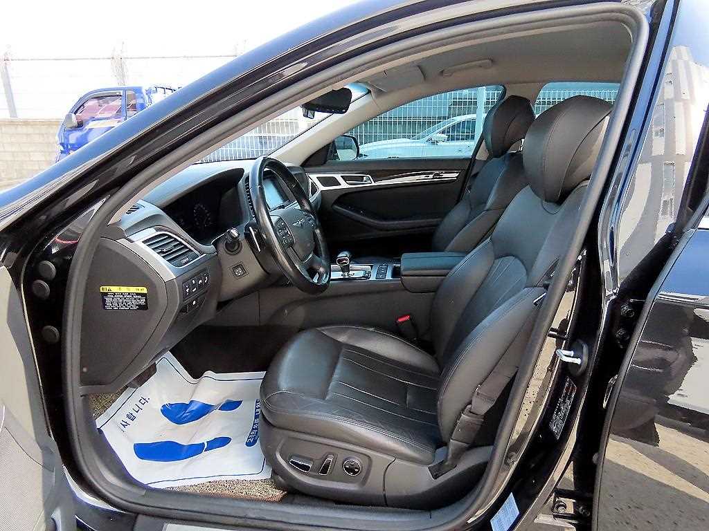 Genesis G80 - Vista 5