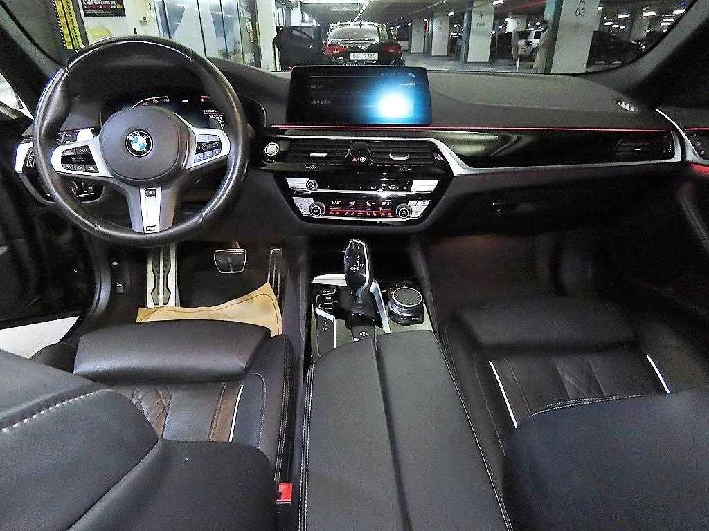 BMW 5 Series - Vista 10