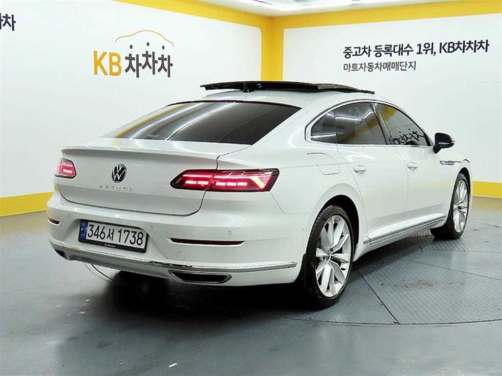 Volkswagen Arteon - Vista 4