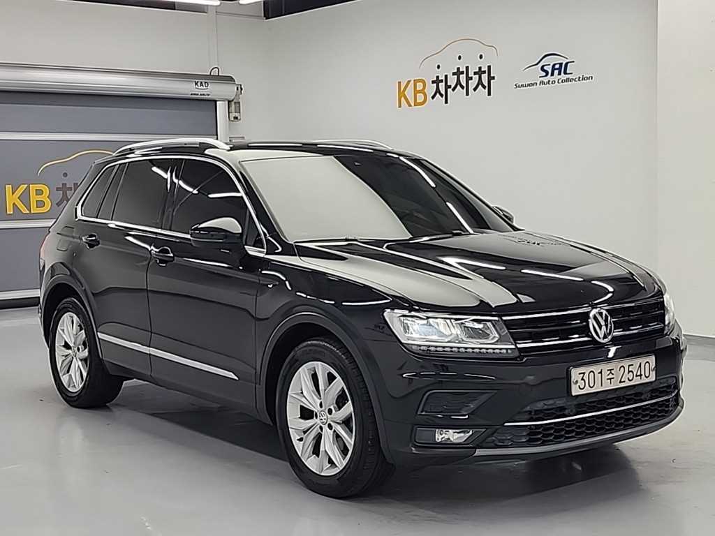 Volkswagen Tiguan - Vista 4