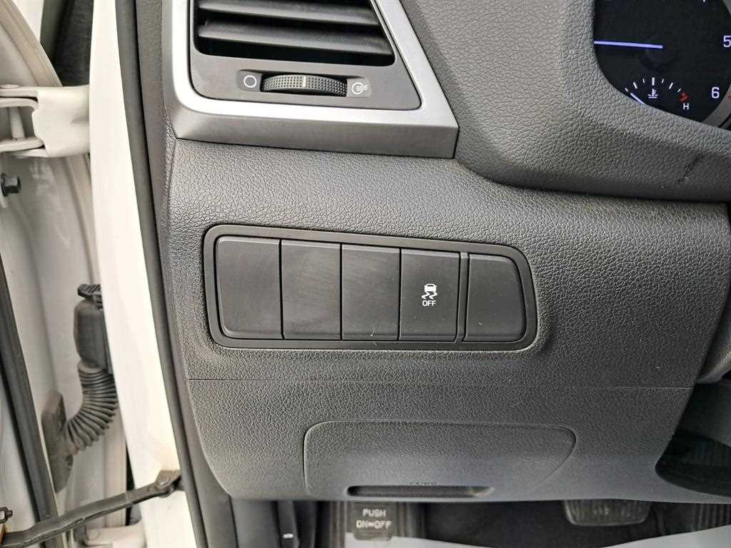 HYUNDAI Tucson 2017 Blanco - Importación desde Corea - HF Imports Iquique - Foto 13