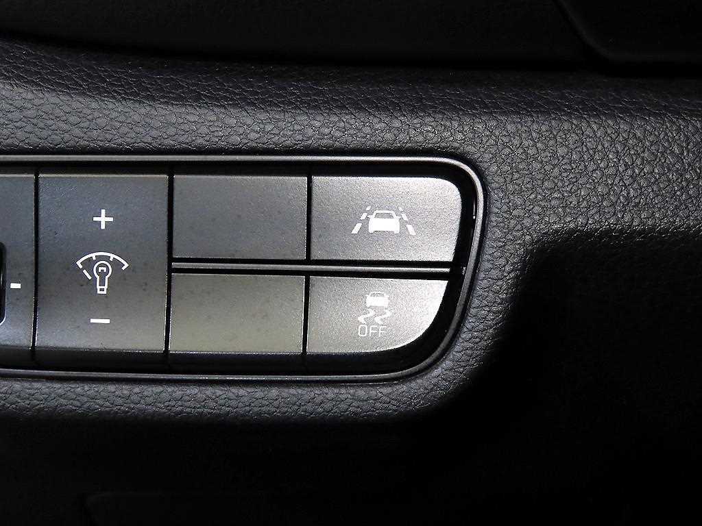 KIA Seltos 2022 Negro - Importación desde Corea - HF Imports Iquique - Foto 14