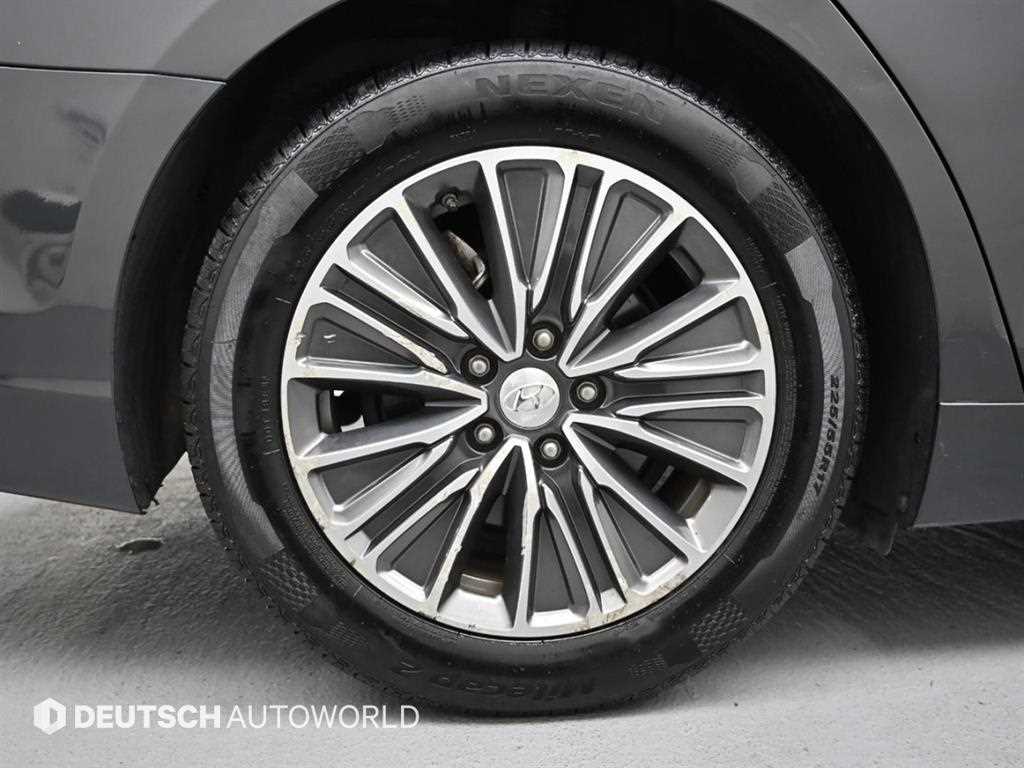 HYUNDAI Grandeur - Vista 5