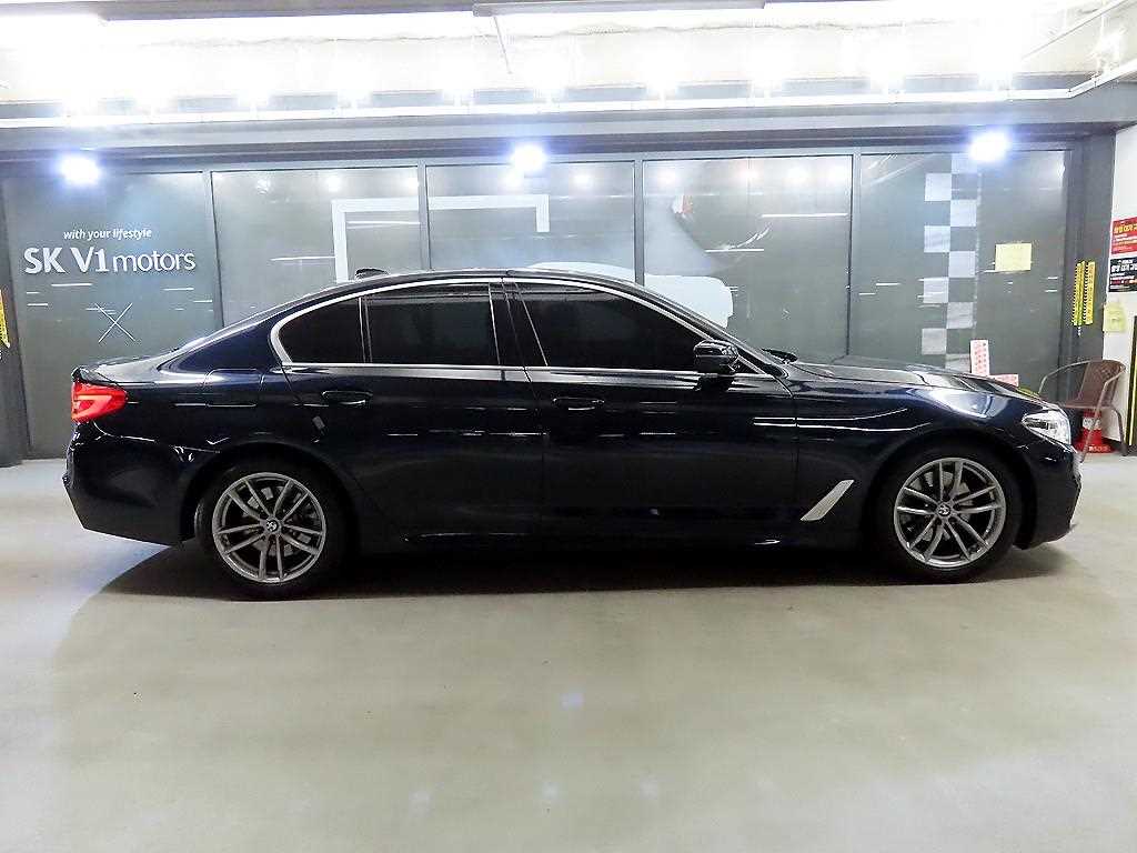 BMW 5 Series - Vista 3