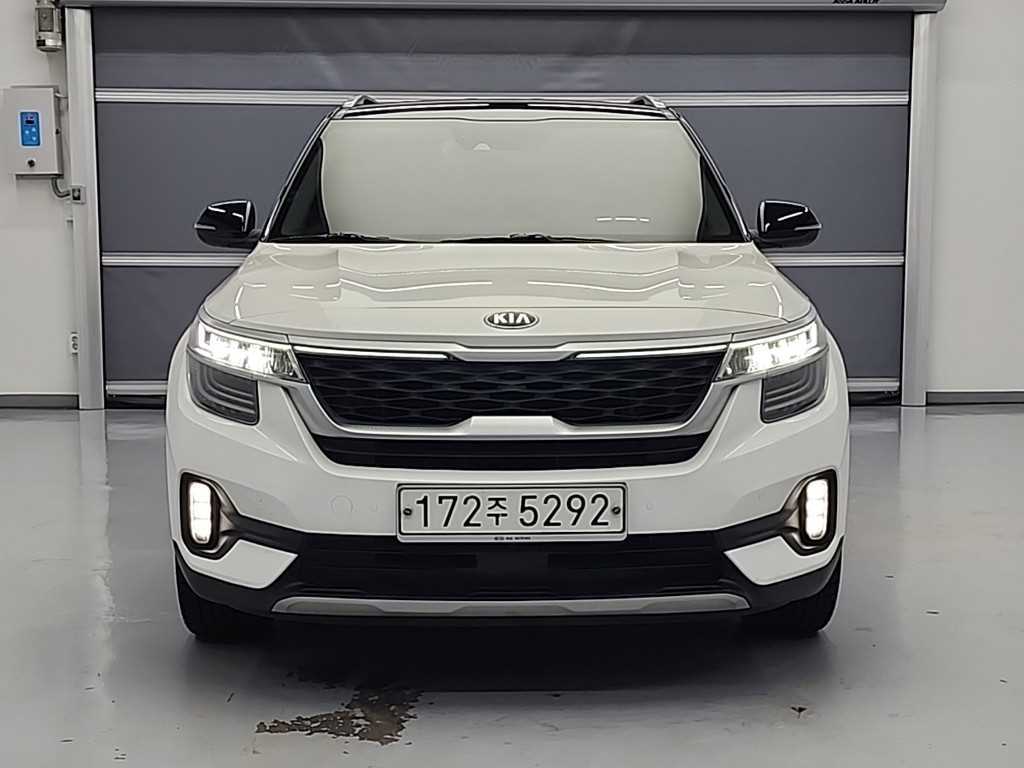 KIA Seltos - Vista 2
