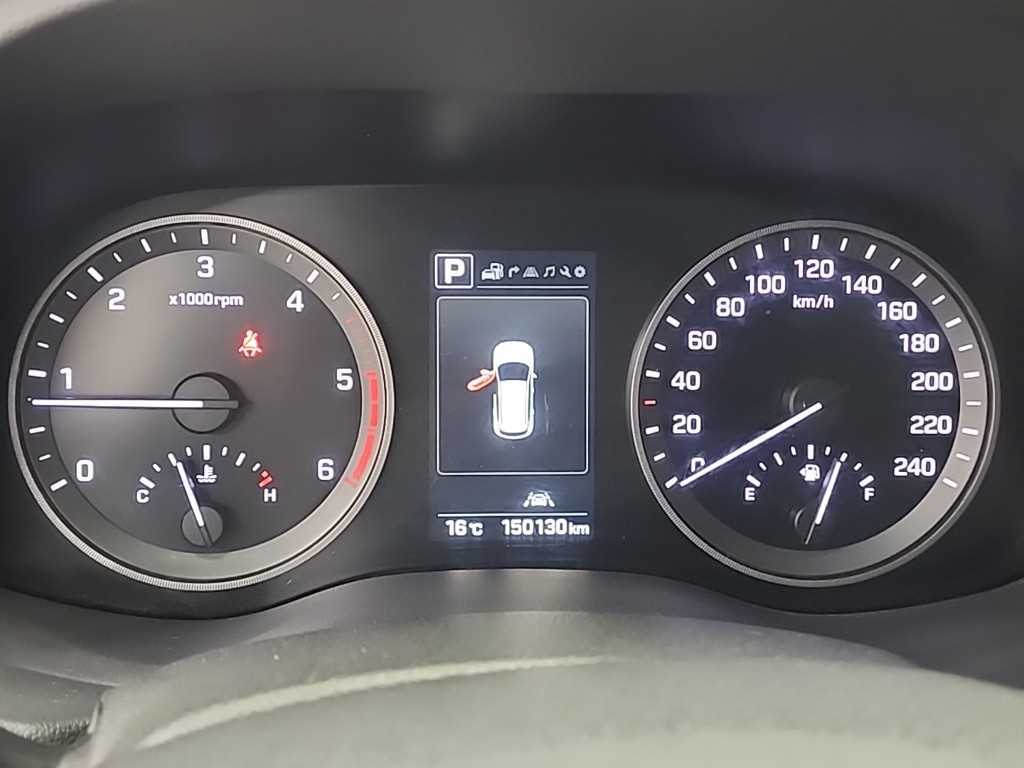 HYUNDAI Tucson - Vista 6