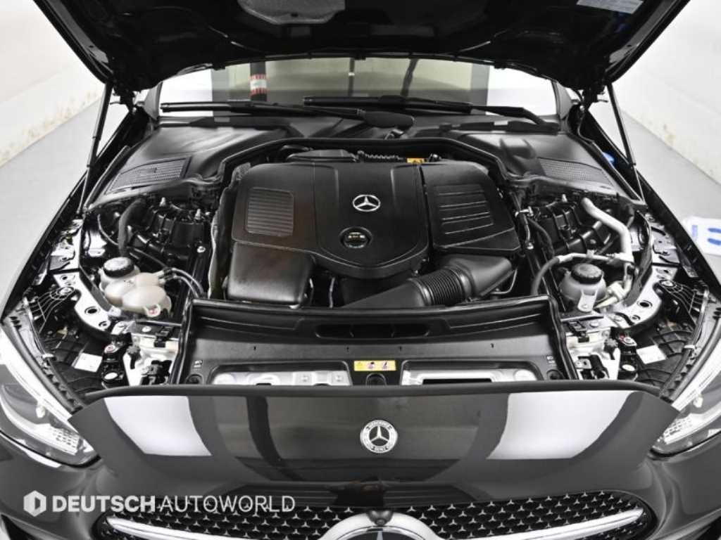 Mercedes Benz C Class - Vista 6