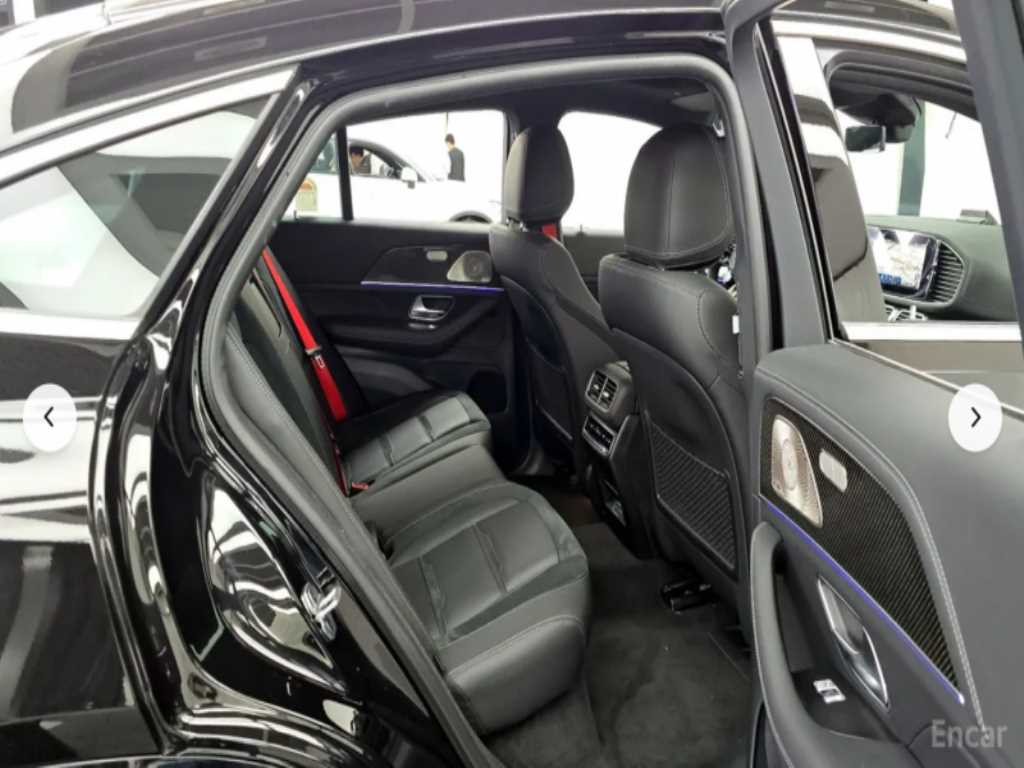 Mercedes Benz GLE Class - Vista 12