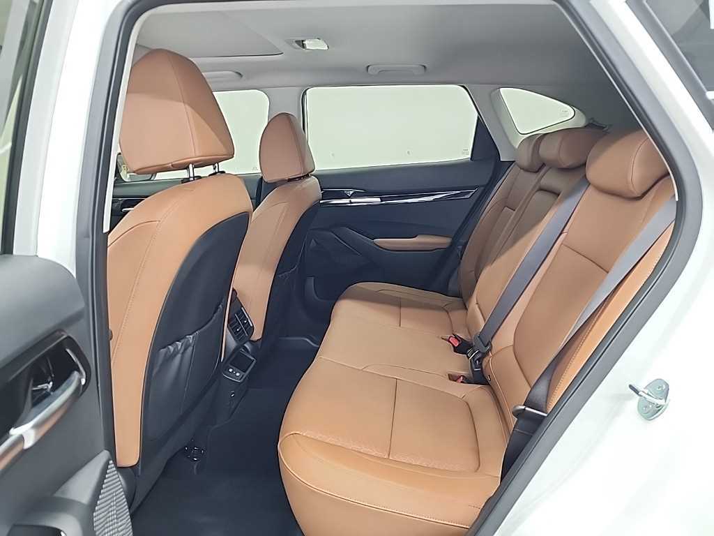 KIA Seltos - Vista 12