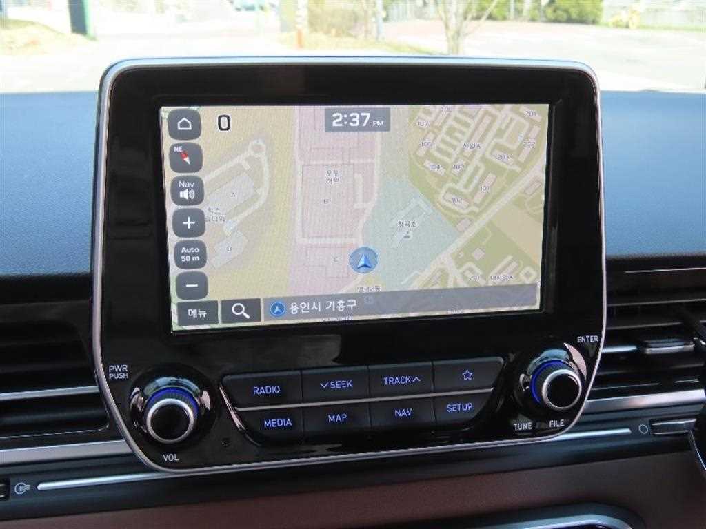 HYUNDAI Starex - Vista 8