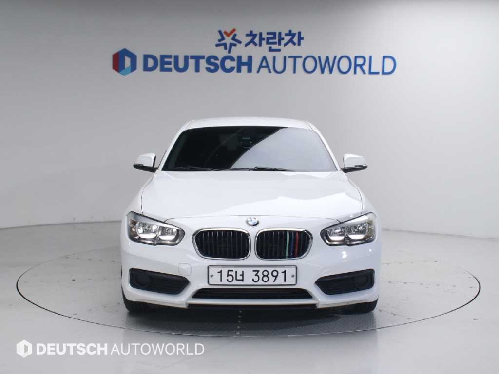 BMW 1 series - Vista 3