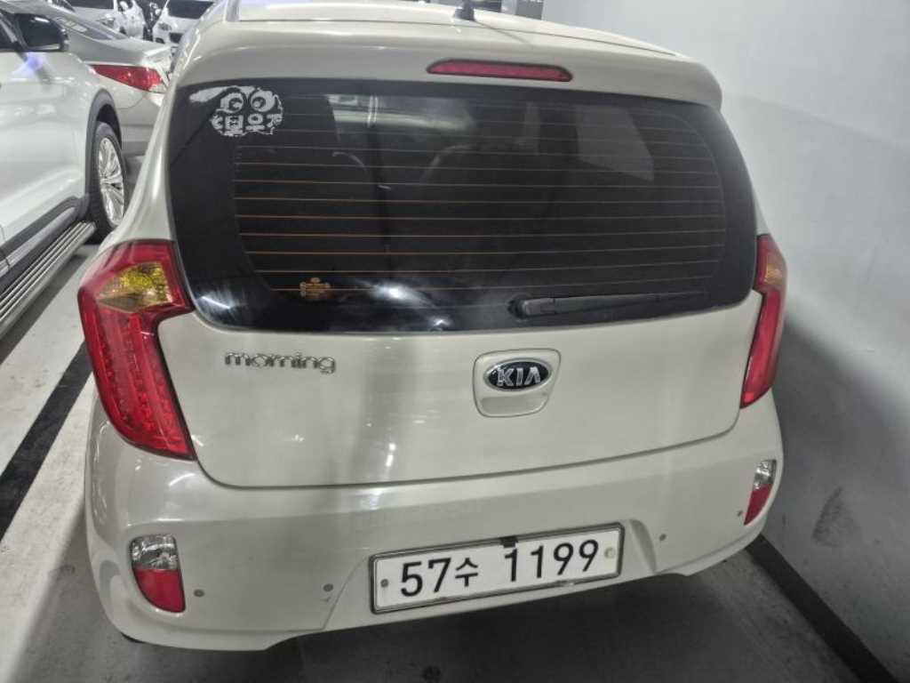 KIA Morning - Vista 4